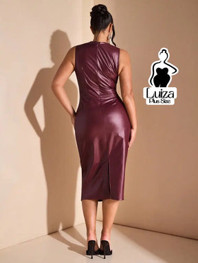 Vestido Midi Couro Sintético Drapeado Na Cintura Plus Size