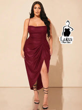 Vestido Midi Drapeado Fenda Frontal Elegante Plus Size