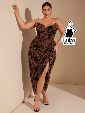 Vestido Midi Estampado Drapeado Fenda Frontal Plus Size