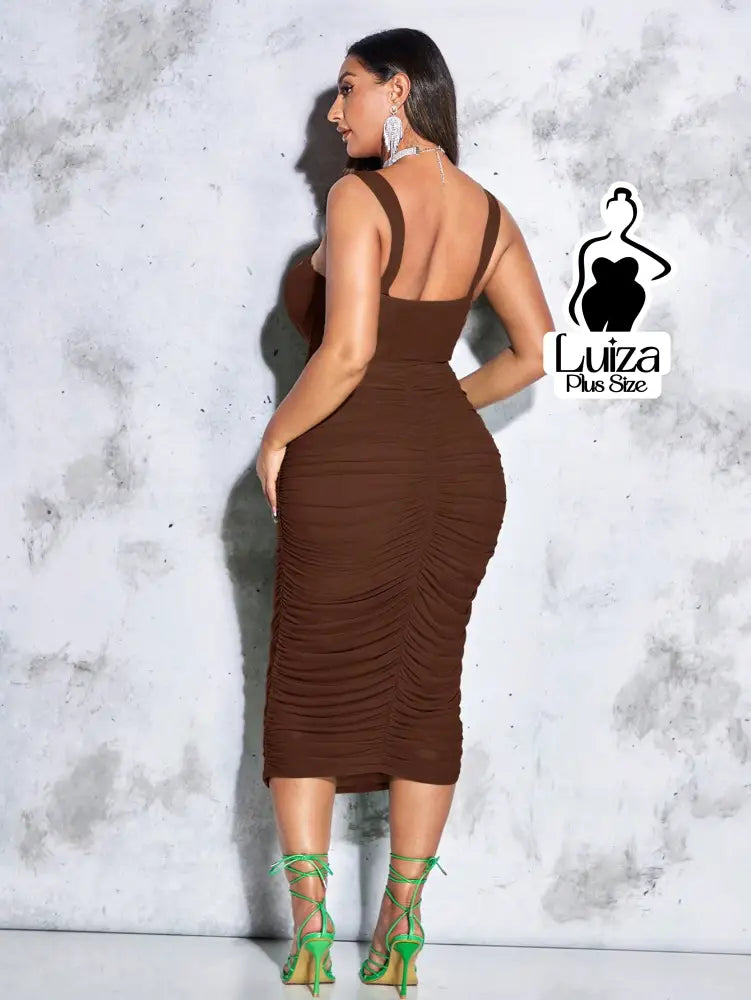 Vestido Midi Justo Corset Estruturado Drapeado Plus Size