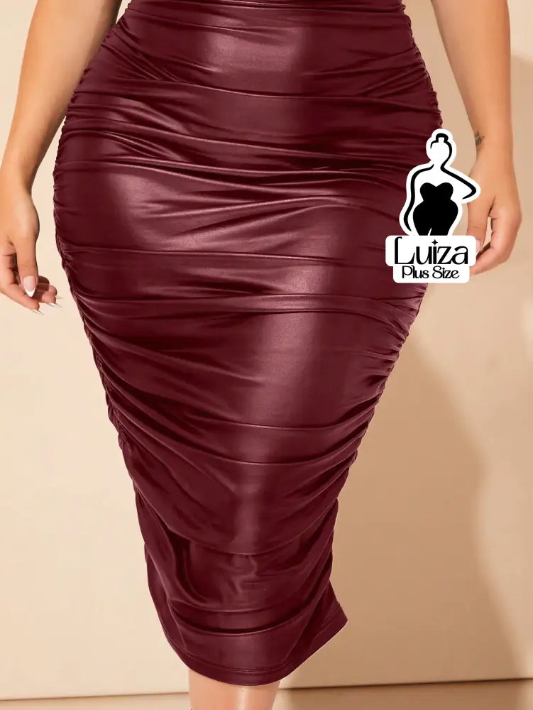 Vestido Midi Justo Couro Sintético Drapeado Plus Size
