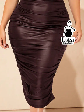 Vestido Midi Justo Couro Sintético Drapeado Plus Size