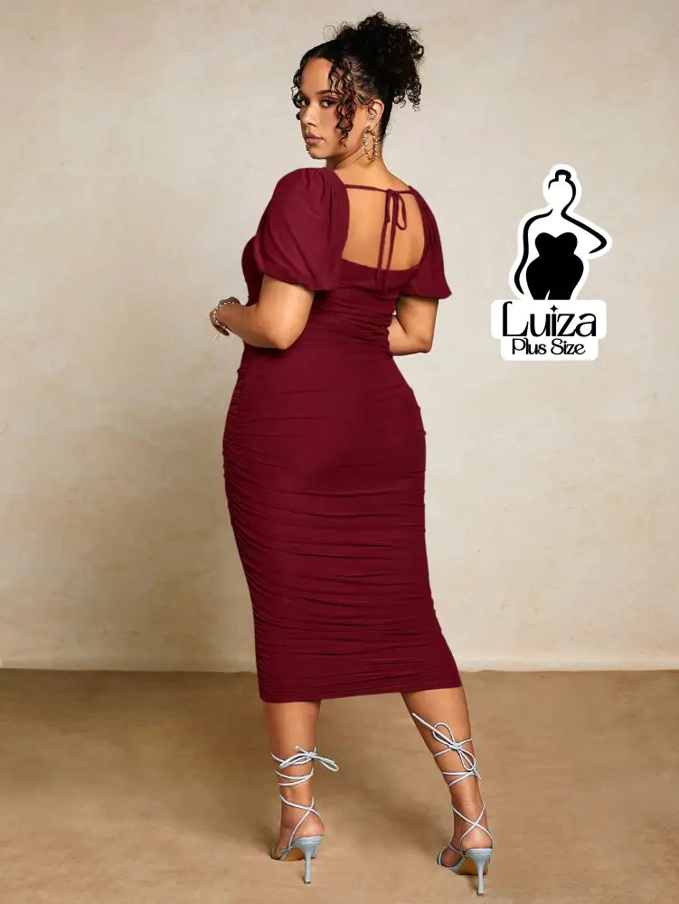Vestido Midi Justo Decote Quadrado Manga Bufante Plus Size