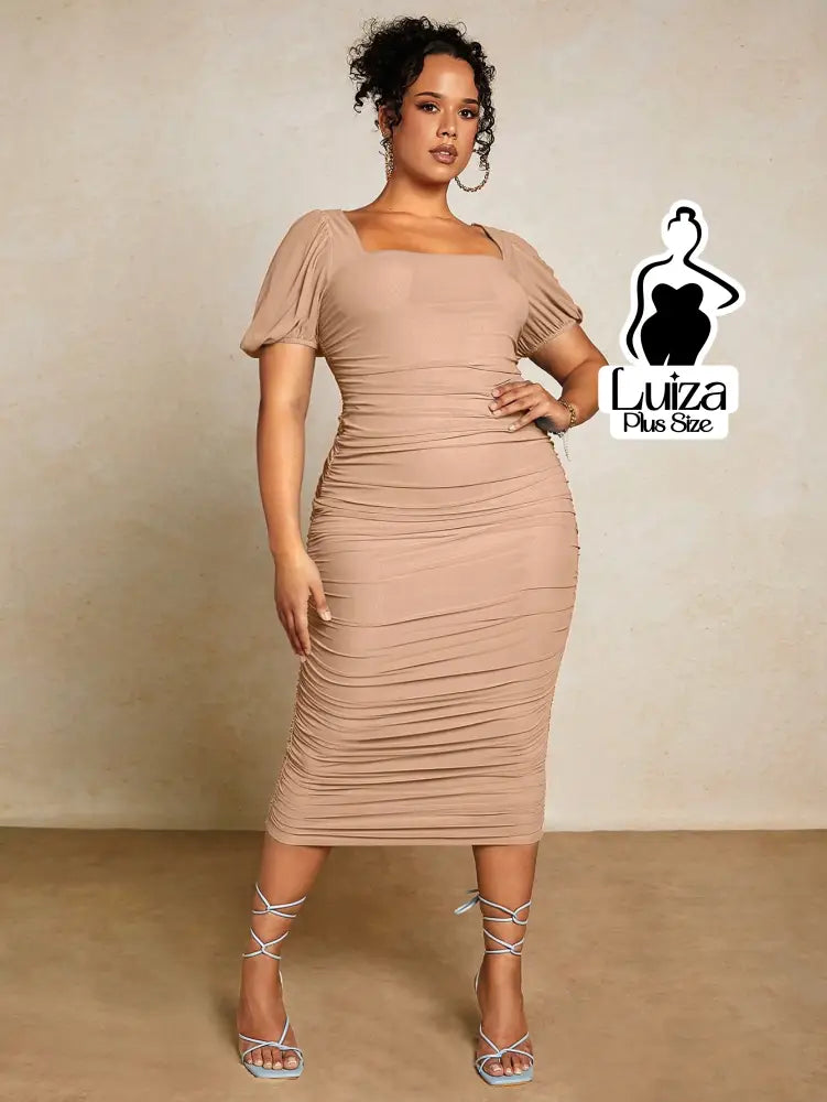 Vestido Midi Justo Decote Quadrado Manga Bufante Plus Size