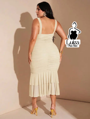 Vestido Midi Justo Detalhe Drapeado Saia Plissada Plus Size