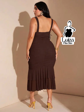 Vestido Midi Justo Detalhe Drapeado Saia Plissada Plus Size