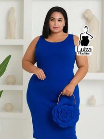 Vestido Midi Justo Sem Mangas Decote Quadrado Plus Size