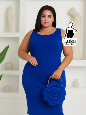 Vestido Midi Justo Sem Mangas Decote Quadrado Plus Size