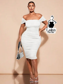 Vestido Midi Ombro A Ombro Justo Drapeado Plus Size